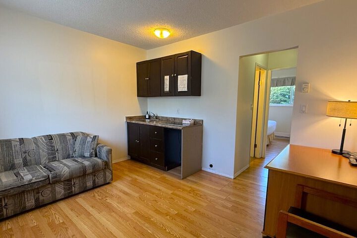 Room 3 of 15