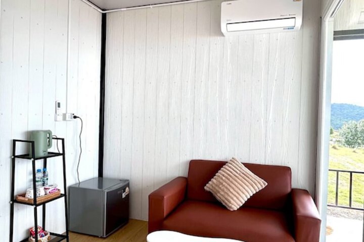 Room 7 of 29