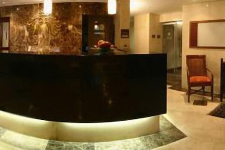 Hotel Lobby