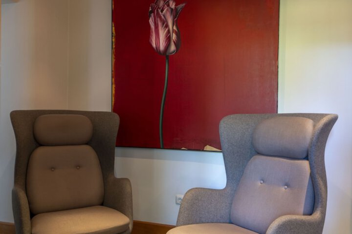 Lobby sitting area
