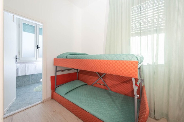 Room 29 of 62