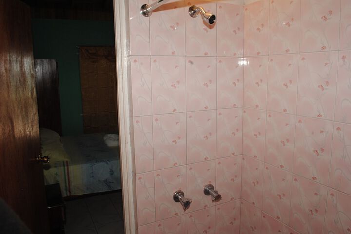 Room 16 of 29