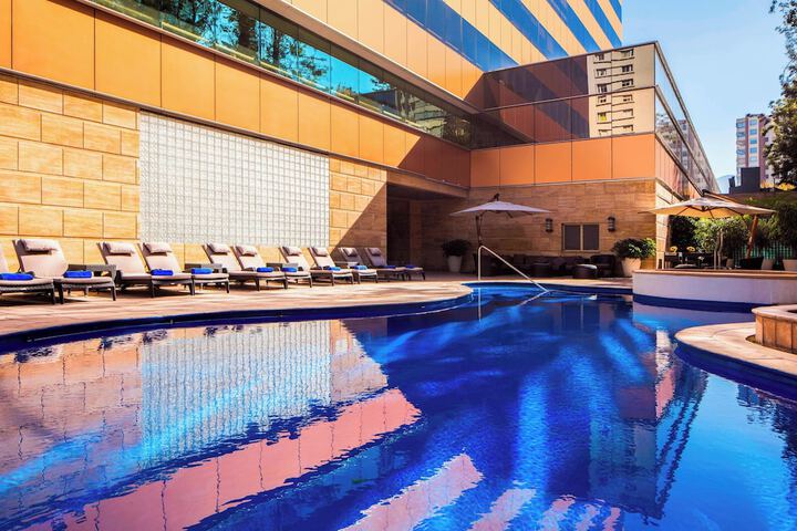 Pool Hotel
