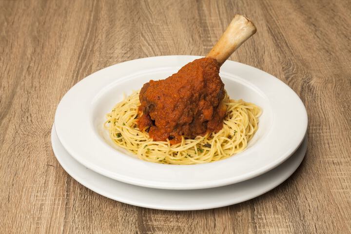 Dining 37 of 64
