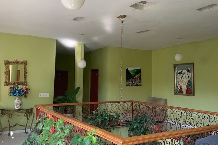 Room 19 of 40