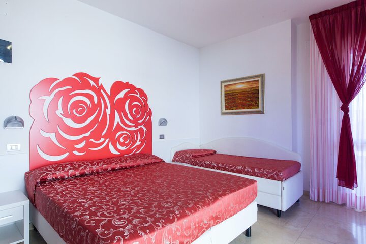 Room 38 of 121