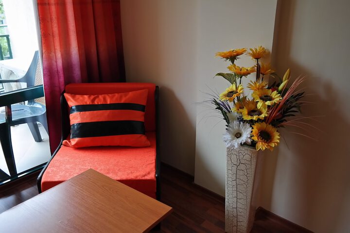 Room 15 of 49
