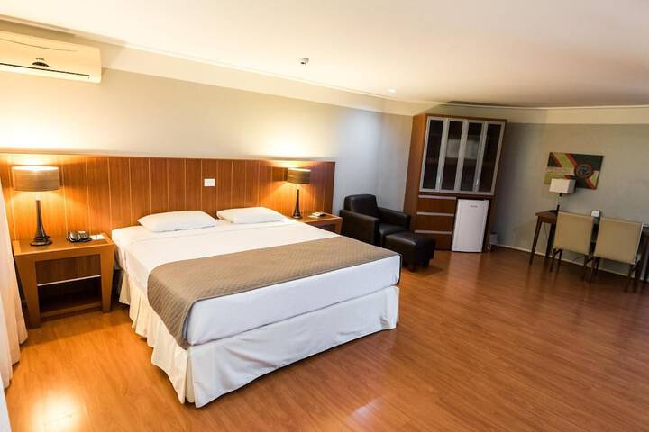 Room 20 of 66