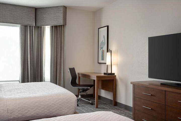 Room 26 of 85