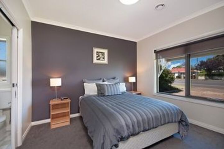 Room 3 of 6