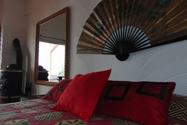 Room 215 of 413