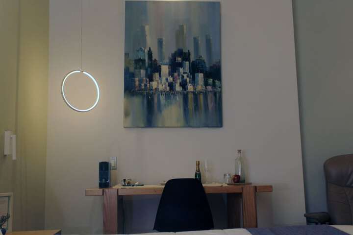 Room 26 of 80