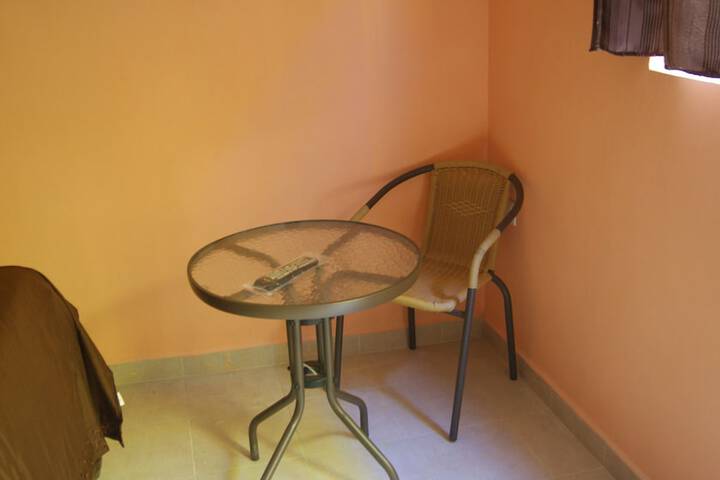 Room 30 of 40