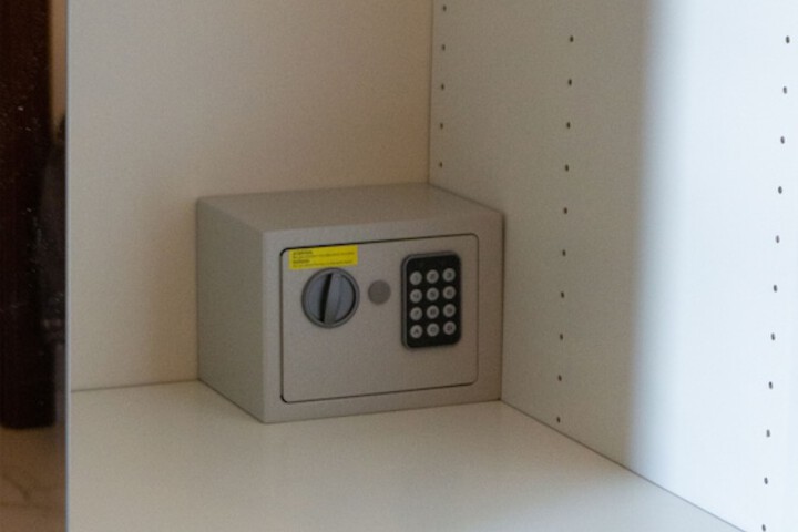 Room 45 of 49