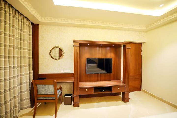 Room 37 of 70
