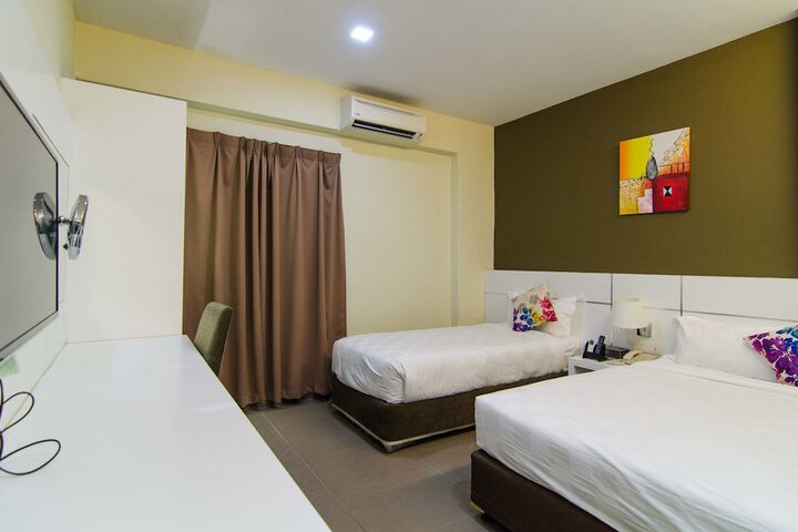 Room 15 of 39