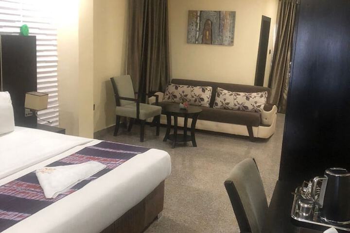 Room 26 of 53