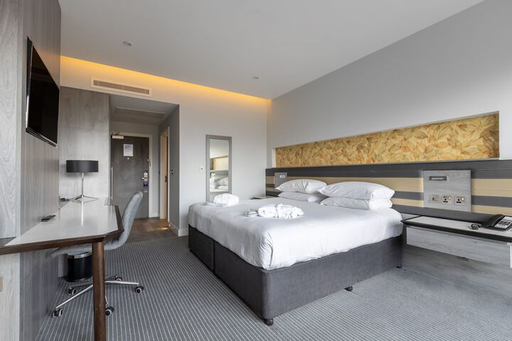 Room 20 of 64