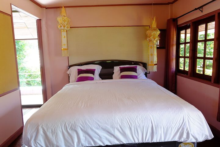 Room 18 of 79