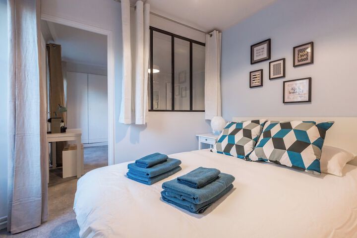 Room 40 of 72