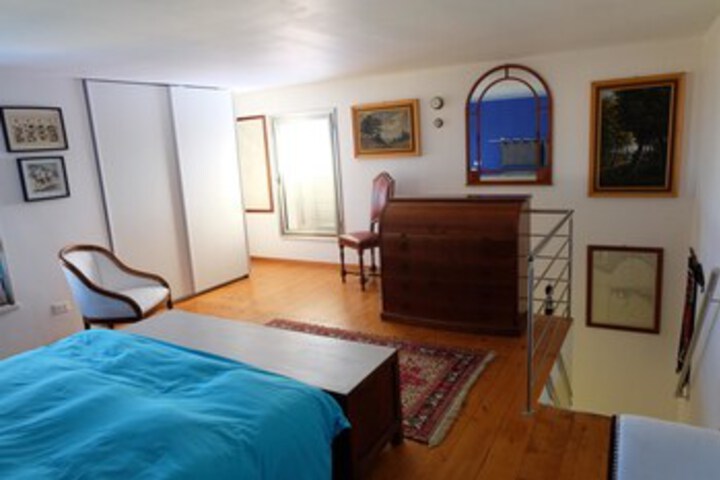 Room 91 of 100