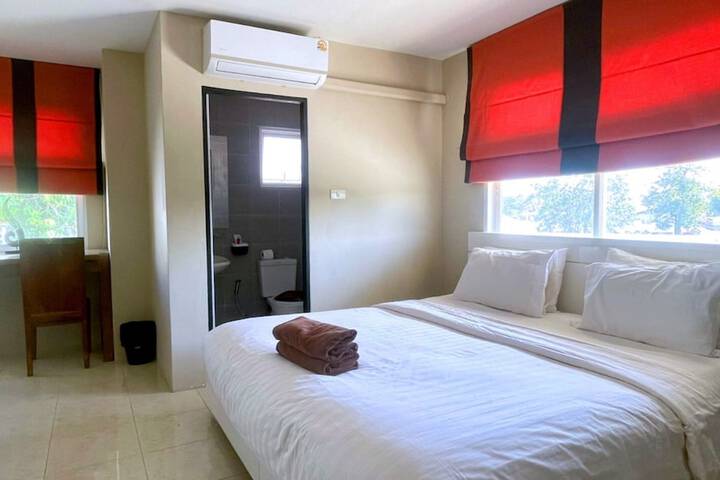 Room 4 of 31