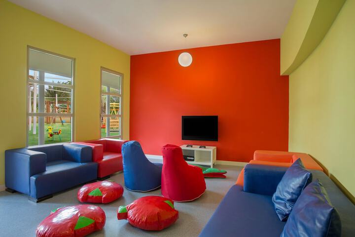 Room 164 of 551