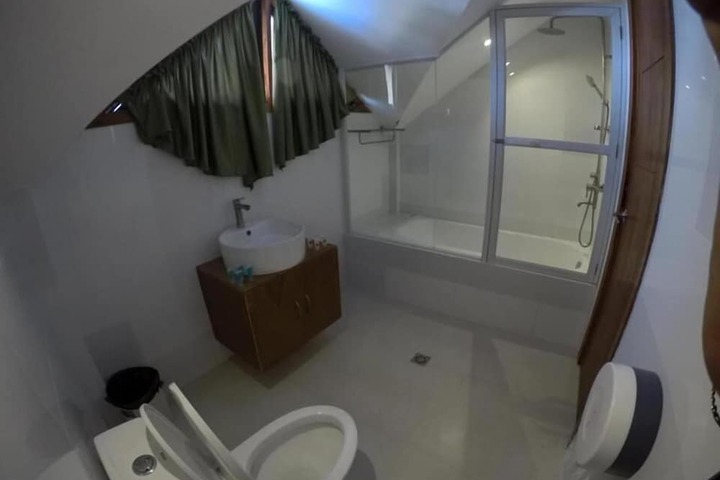 Room 29 of 50