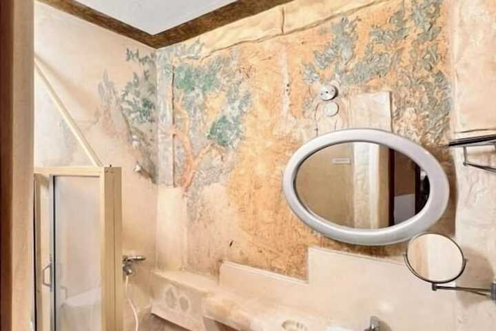 Bathroom Interior Photo