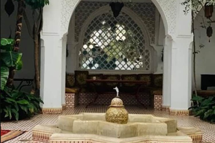 Entrance & Lobby