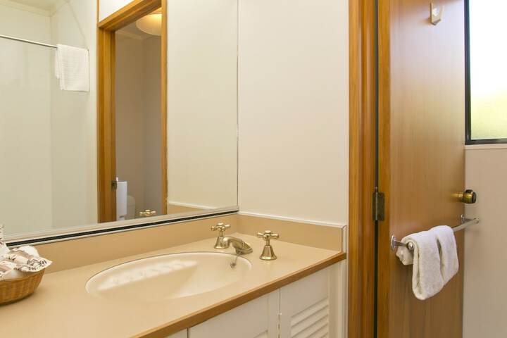 Room 25 of 52