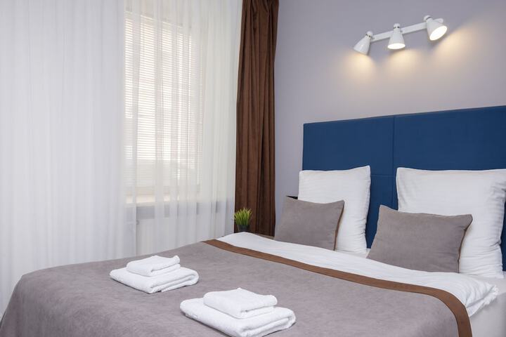 Room 16 of 20