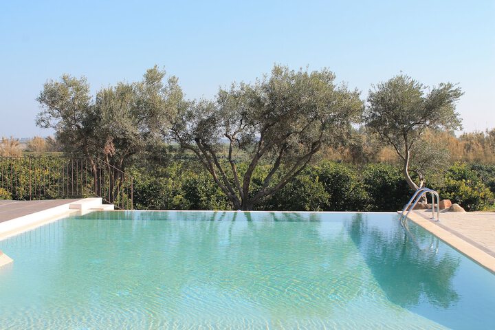 Pool 67 of 108