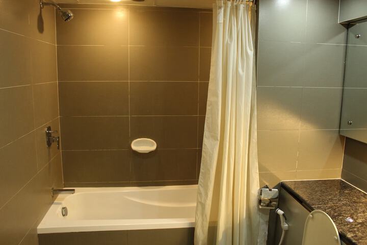 Room 44 of 67