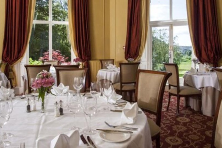 Dining 60 of 87