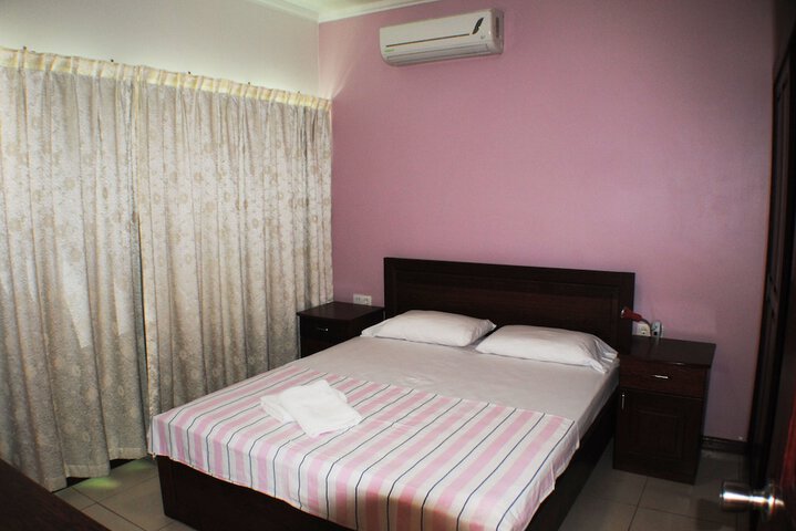 Room 8 of 41