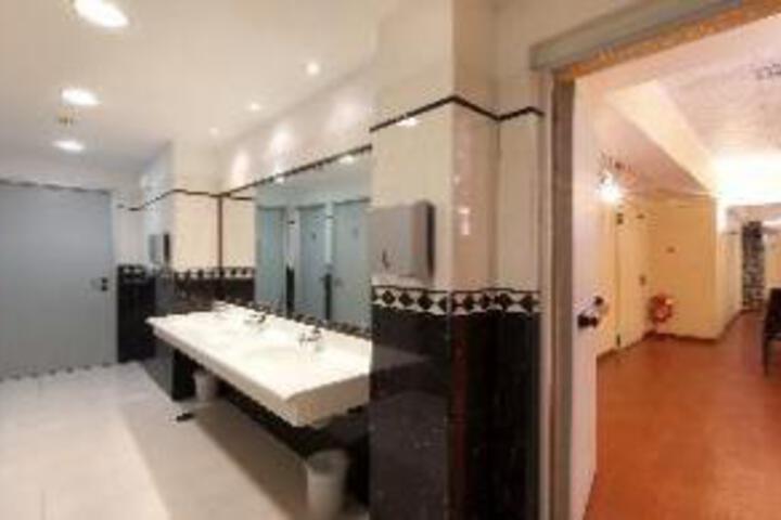 Hotel Aureliano