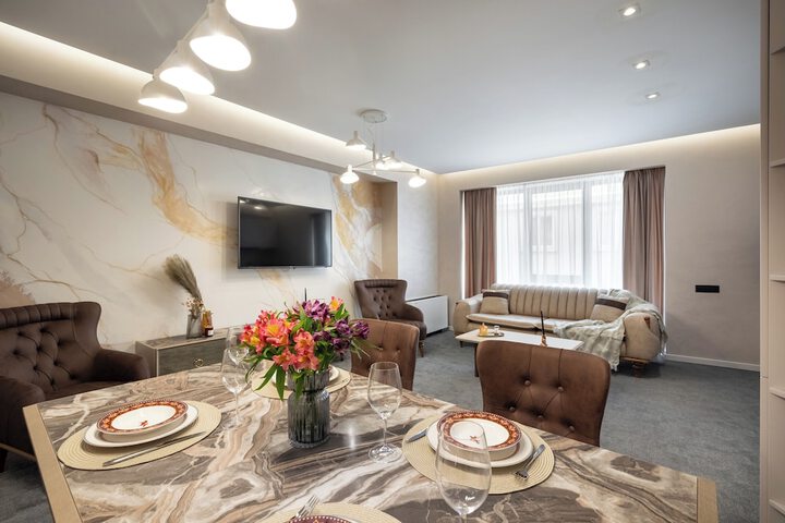 Room 407 of 552