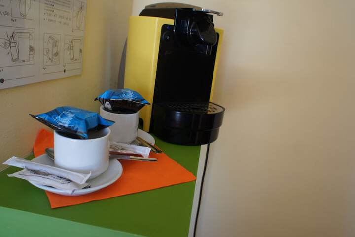 Breakfast/Coffee Service 17 of 27