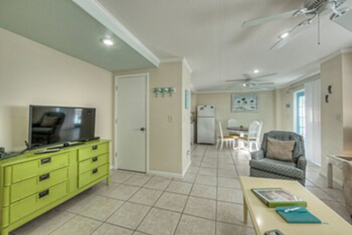 Room 15 of 25