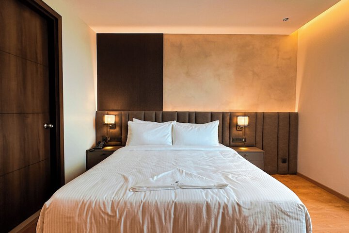 Room 27 of 101
