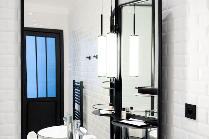 Clean Restrooms