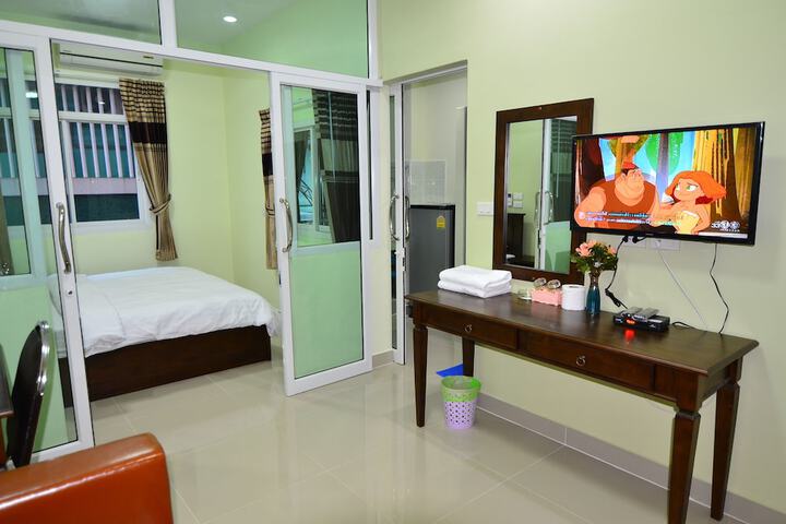 Room 4 of 47