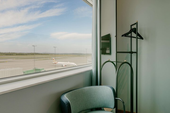 Room 25 of 63