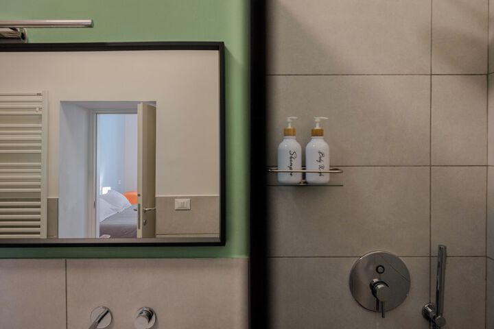 Room 60 of 71