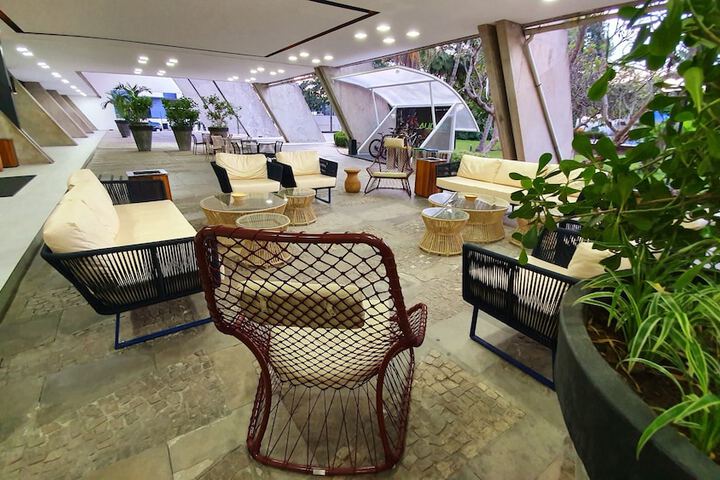 Terrace/Patio 126 of 132