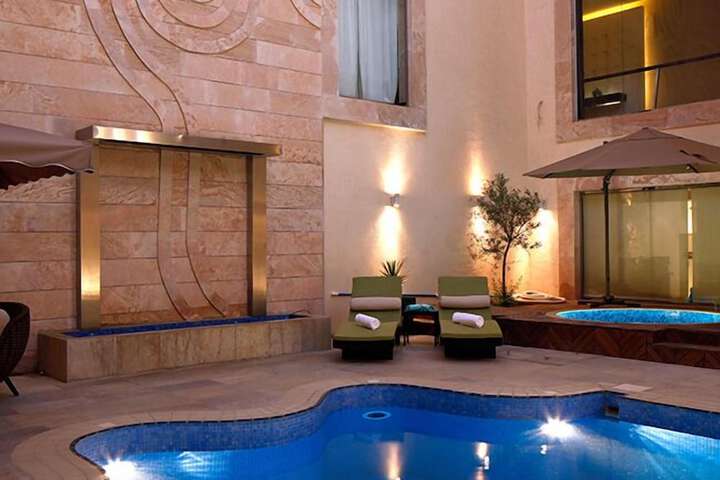 Pool 36 of 47
