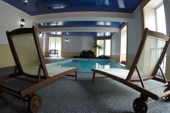 Pool 45 of 62