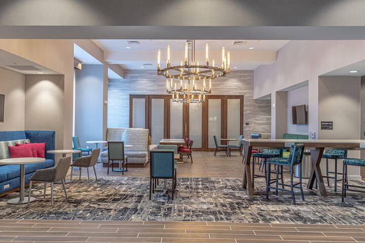 Breakfast area
