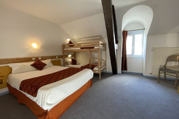 Room 13 of 39